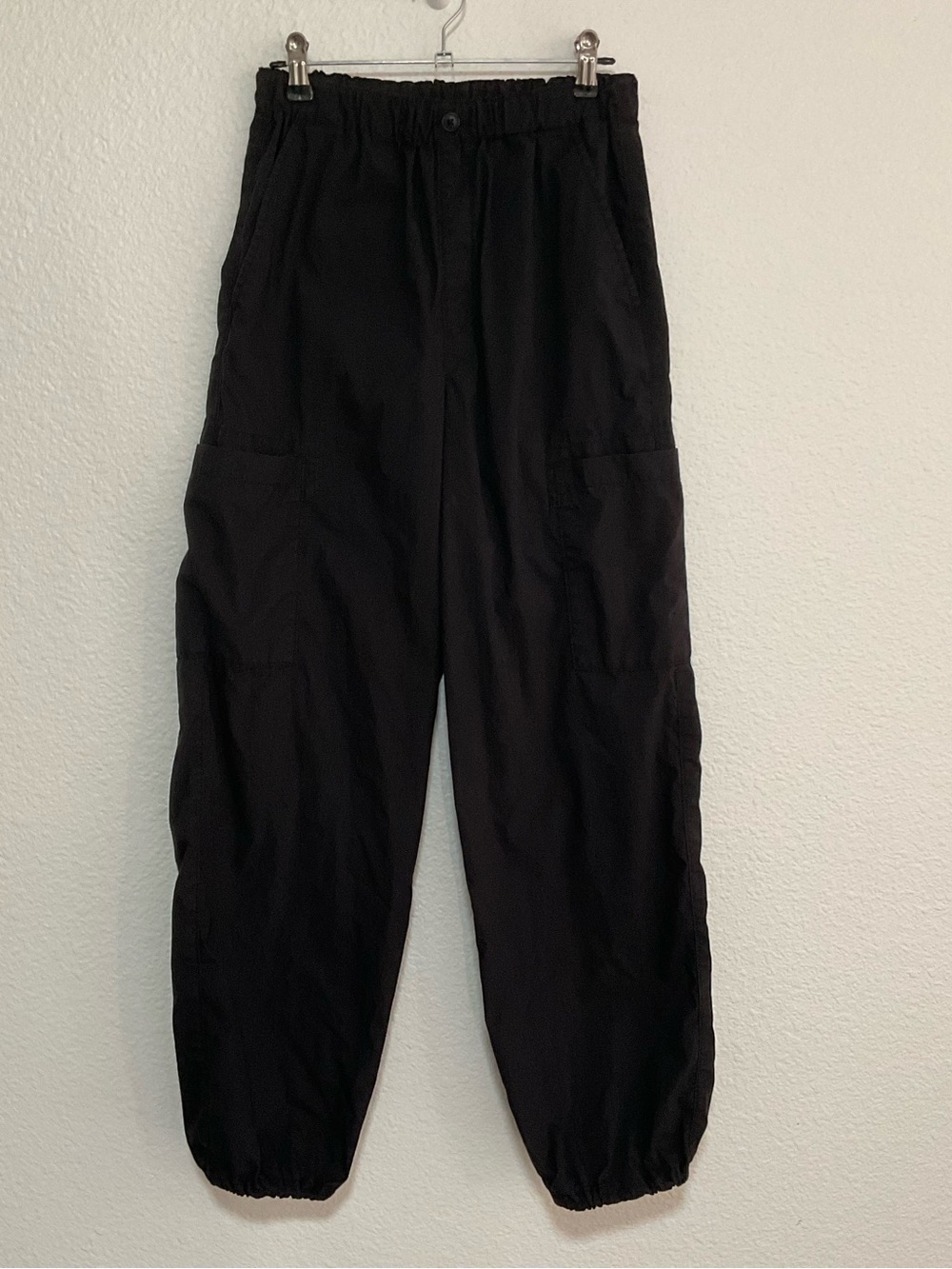 Uniqlo Kids Cargo Pants Black, Elastic Waist M, Sz 160 (13y)